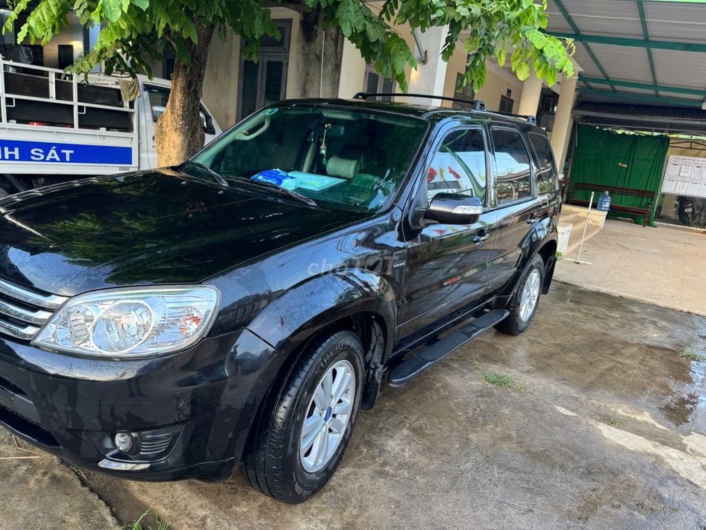 Ford Escape 2010 - 170000 km. Mua bán Ô tô tại Thành phố Quảng Ngãi Quảng Ngãi được đăng bởi mai can ban hình 4