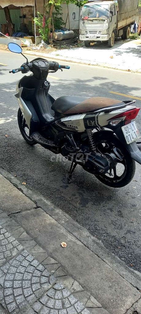 Cần bán xe Novo LX cực đẹp. Mua bán Xe máy tại Quận Sơn Trà Đà Nẵng được đăng bởi chính chủ hình 4
