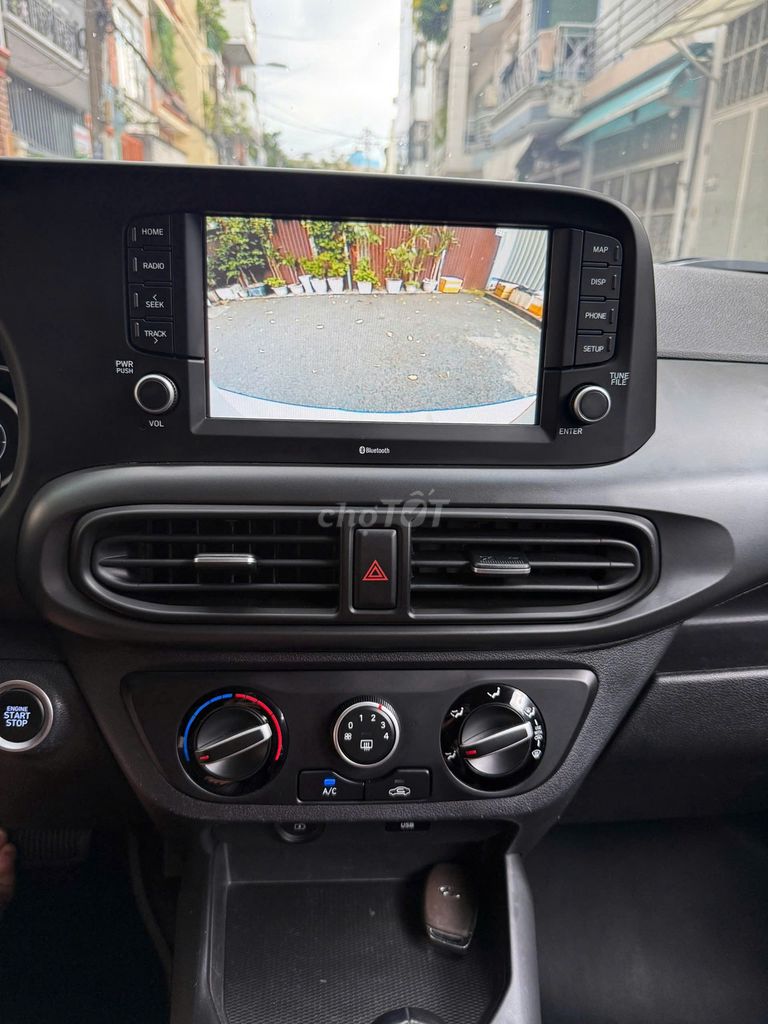 Hyundai Grand i10 2022 1.2 AT - 42000 km. Mua bán Ô tô tại Quận Bình Thạnh Tp Hồ Chí Minh được đăng bởi Nguyen van dat hình 3