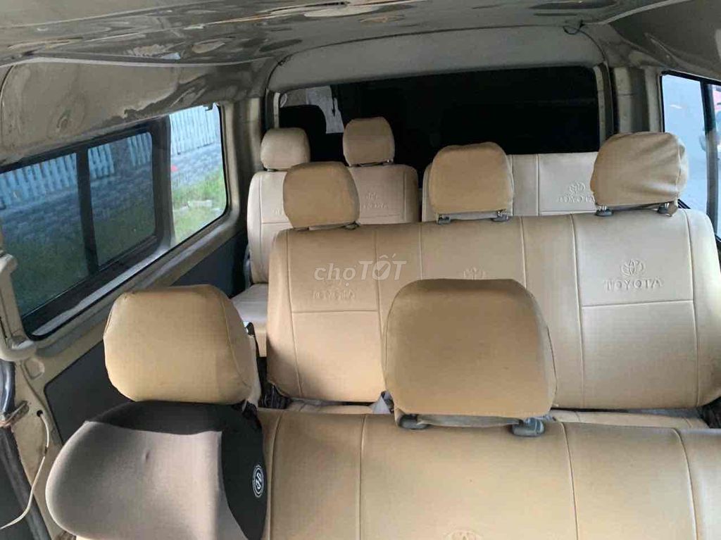 Toyota Hiace 2009 15c máy dầu. Mua bán Ô tô tại Quận 7 Tp Hồ Chí Minh được đăng bởi Chuyên mua bán xe tải VAN chạy  được giờ cấm hình 5