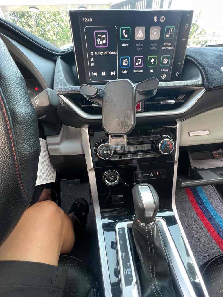 Toyota Veloz 2025 Top 20764 km Bạc. Mua bán Ô tô tại Thành phố Thủ Dầu Một Bình Dương được đăng bởi AUTO HUY HOÀNG HIỆP hình 7