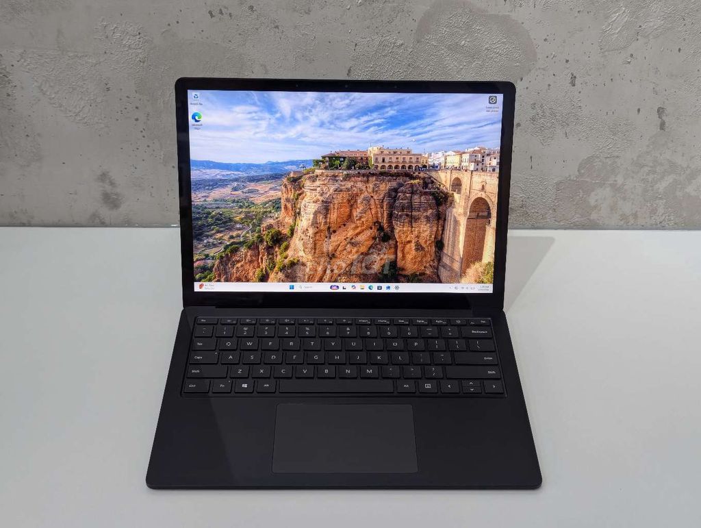 Surface Laptop 3 13.5"  i7 16GB/256GB. Mua bán Laptop tại Quận 10 Tp Hồ Chí Minh được đăng bởi Duy Nhật hình 1