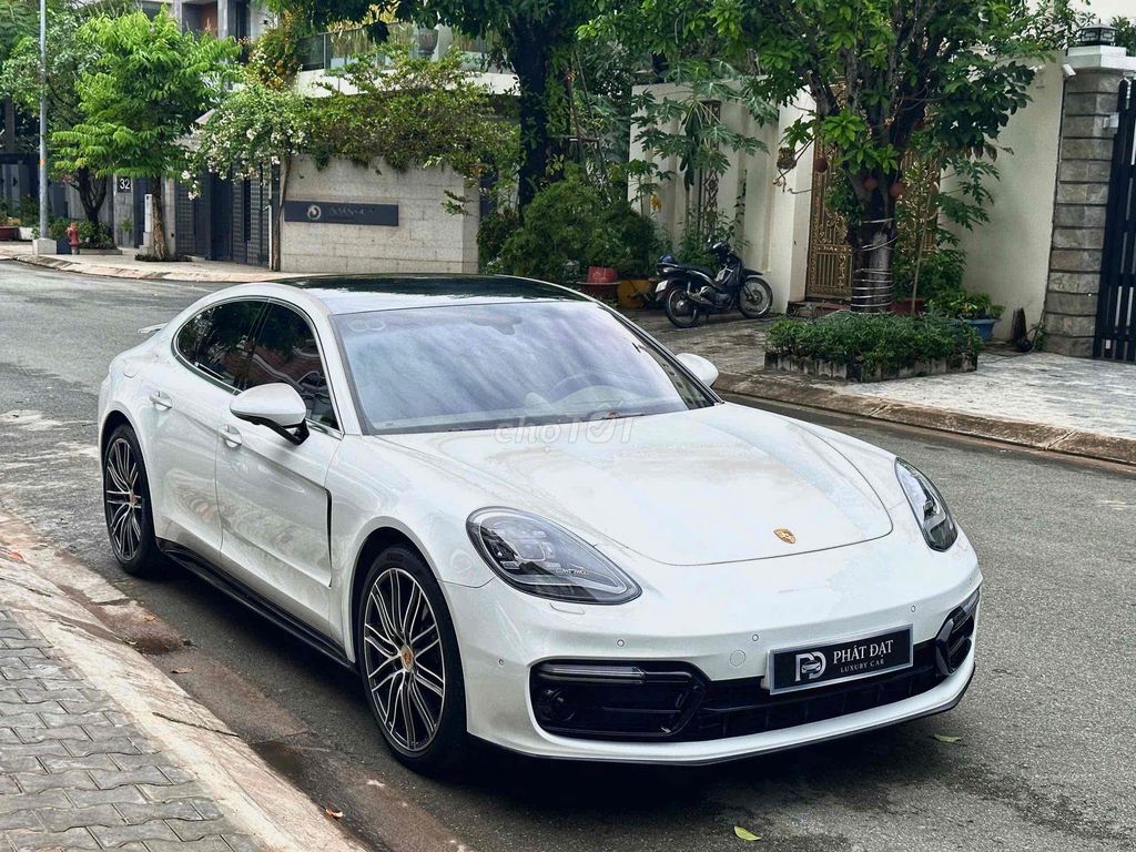 Porsche Panamera 2018 Trắng 55000 km. Mua bán Ô tô tại Quận 7 Tp Hồ Chí Minh được đăng bởi PHÁT ĐẠT LUXURY CAR hình 3