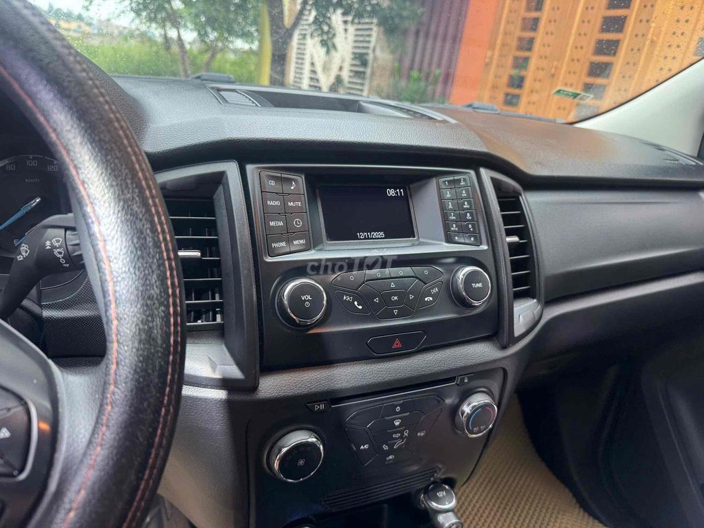 Ford Transit MCA máy dầu 2.2 đky 9/2023 Full PKien. Mua bán Ô tô tại Quận Tân Phú Tp Hồ Chí Minh được đăng bởi BẾN THÀNH FORD XE ĐÃ QUA SỬ DỤNG hình 7