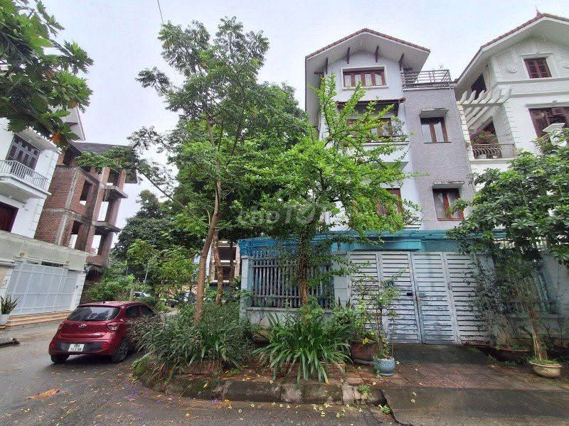 Продается вилла в Сай Донге, Лонг Бьен, 154 м², 4 этажа, цена 43 миллиарда долларов