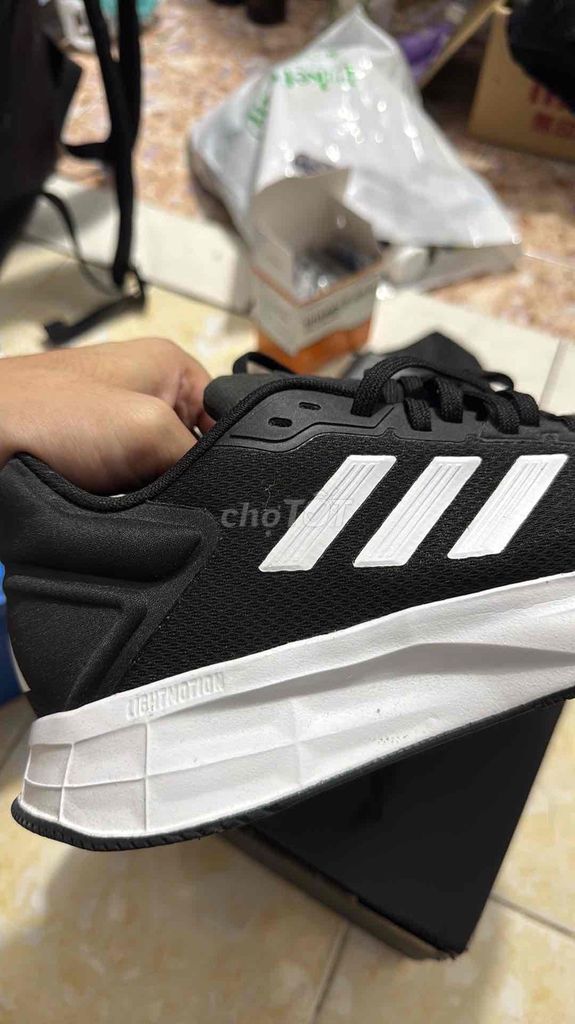 Giày thể thao Adidas Đen Unisex. Mua bán Giày dép tại Quận 10 Tp Hồ Chí Minh được đăng bởi Hùng Văn hình 1