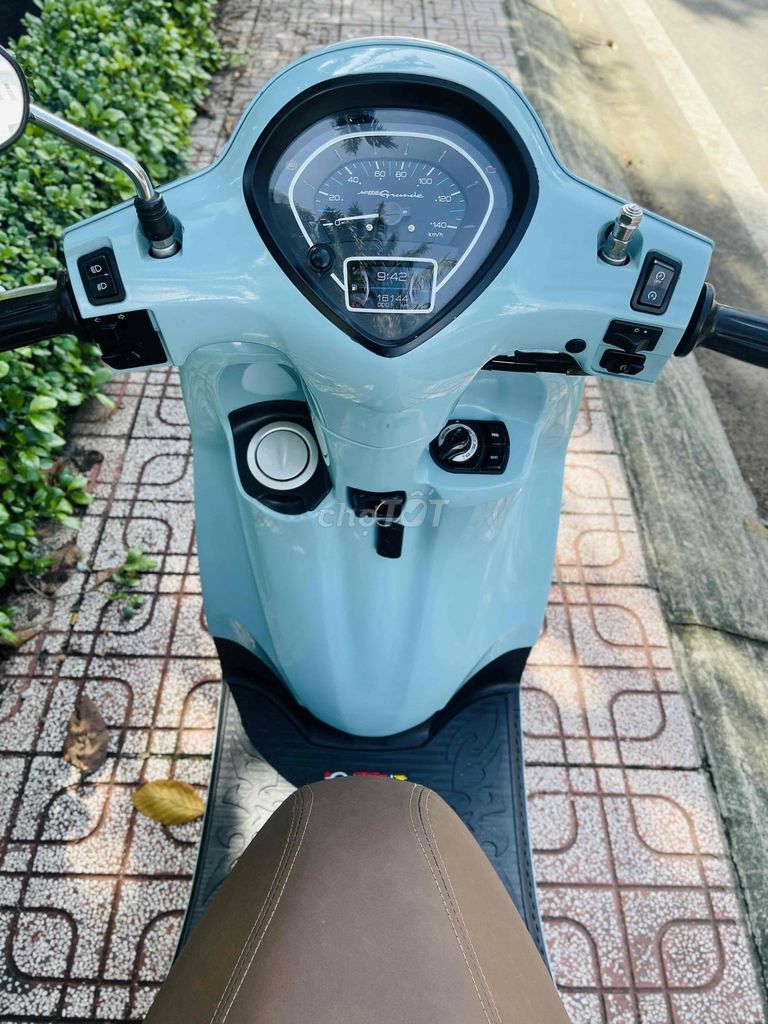 Grande 125abs - dk 11/2019 bstp - bao ra tên. Mua bán Xe máy tại Quận 8 Tp Hồ Chí Minh được đăng bởi Khanh Phong hình 3