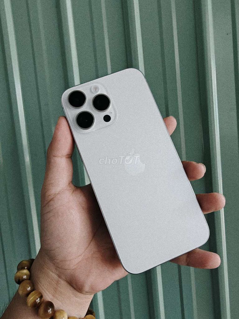 Apple iPhone 16 Pro Max 256GB Mỹ Đã sử dụng. Mua bán Điện thoại tại Huyện Châu Thành Sóc Trăng được đăng bởi Nhựt Trang hình 1