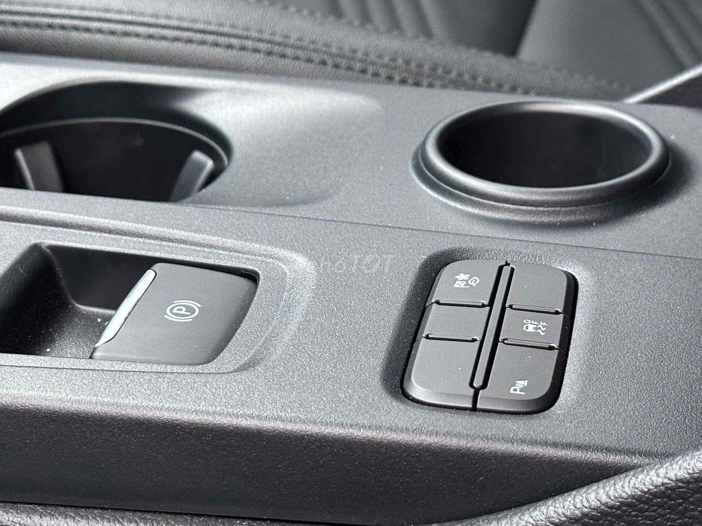 Siêu Lướt Ford Everest 2024 Titanium 2.0L 4x2 AT. Mua bán Ô tô tại Thành phố Thủ Đức Tp Hồ Chí Minh được đăng bởi Phúc Nguyên hình 18