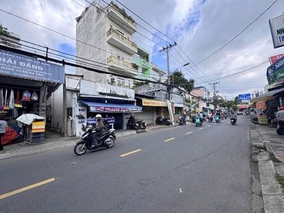 78 TR/M2 - MTKD NGAY PHẠM VĂN ĐỒNG- VỊ TRÍ SẦM UẤT - 300M2 - NGANG 8M