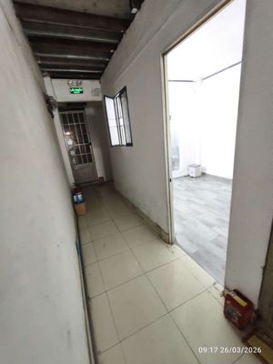 phóng trệt ,WC trong phòng , giáp nguyên hữu cânh, gần Saigon pearl 
