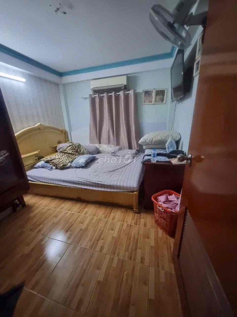 Cho thuê nhà đường Đồng Đen 3,2x10 1 trệt 1 lửng 2 lầu st 4pn 4wc