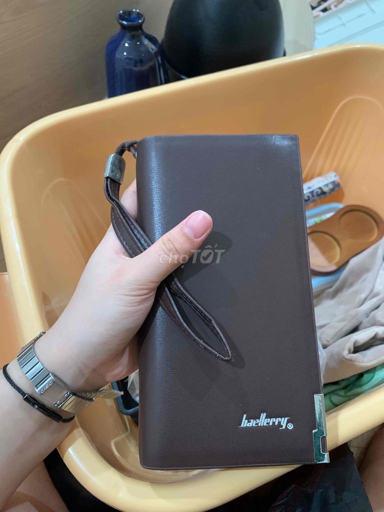 Ví dài Baellerry Nâu Unisex. Mua bán Túi xách tại Quận Ba Đình Hà Nội được đăng bởi Windy Vu hình 1