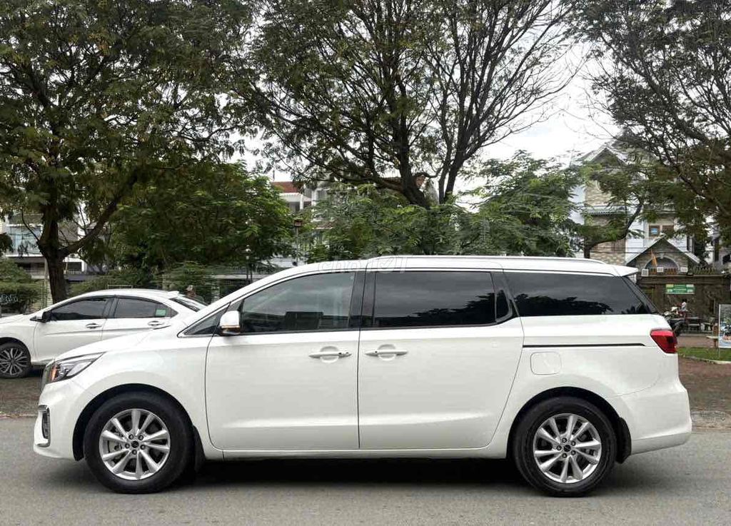 Kia Sedona 2.2 DAT LUXURY 2021 - 85000km. Mua bán Ô tô tại Quận Bình Tân Tp Hồ Chí Minh được đăng bởi Lê Văn hình 6