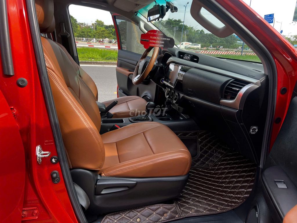 Toyota Hilux 2021 Máy Dầu - 35.890 km - Còn Giảm. Mua bán Ô tô tại Quận Gò Vấp Tp Hồ Chí Minh được đăng bởi Vũ Phong Toyota Sure Xe Cũ Chính Hãng hình 16