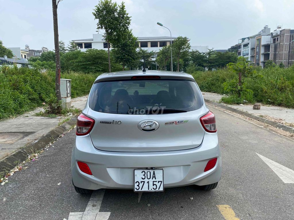 Hyundai Grand i10 2014 Grand 1.0 MT Base - 319k km. Mua bán Ô tô tại Huyện Đông Anh Hà Nội được đăng bởi Giap Tran hình 4