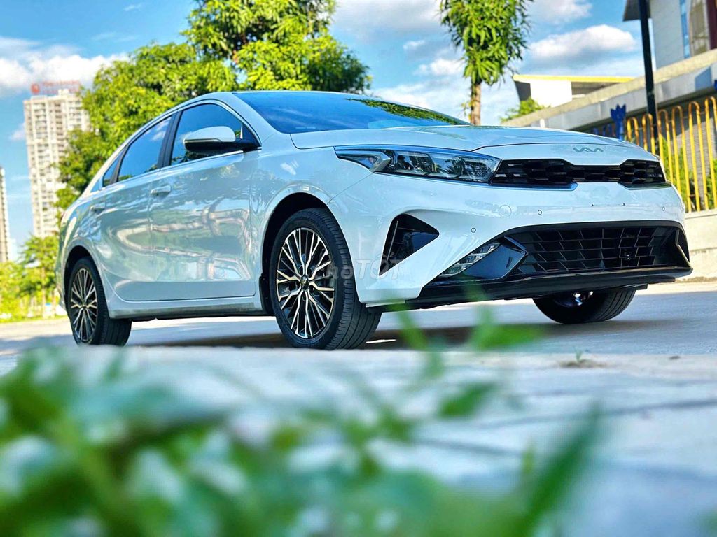 Kia K3 1.6 Premium 2023 Trắng SIÊU ĐẸP