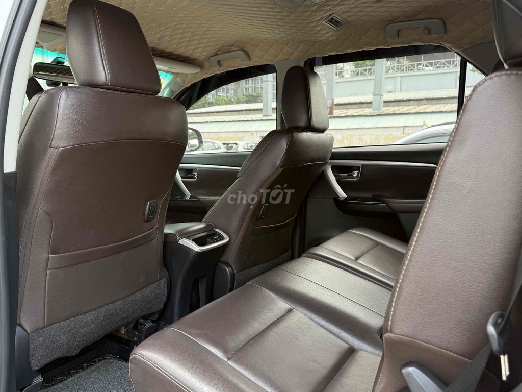 Toyota Fortuner 2019 - Máy Xăng - 1 Cầu - Tại Hãng. Mua bán Ô tô tại Quận Bình Thạnh Tp Hồ Chí Minh được đăng bởi Công Sang hình 8