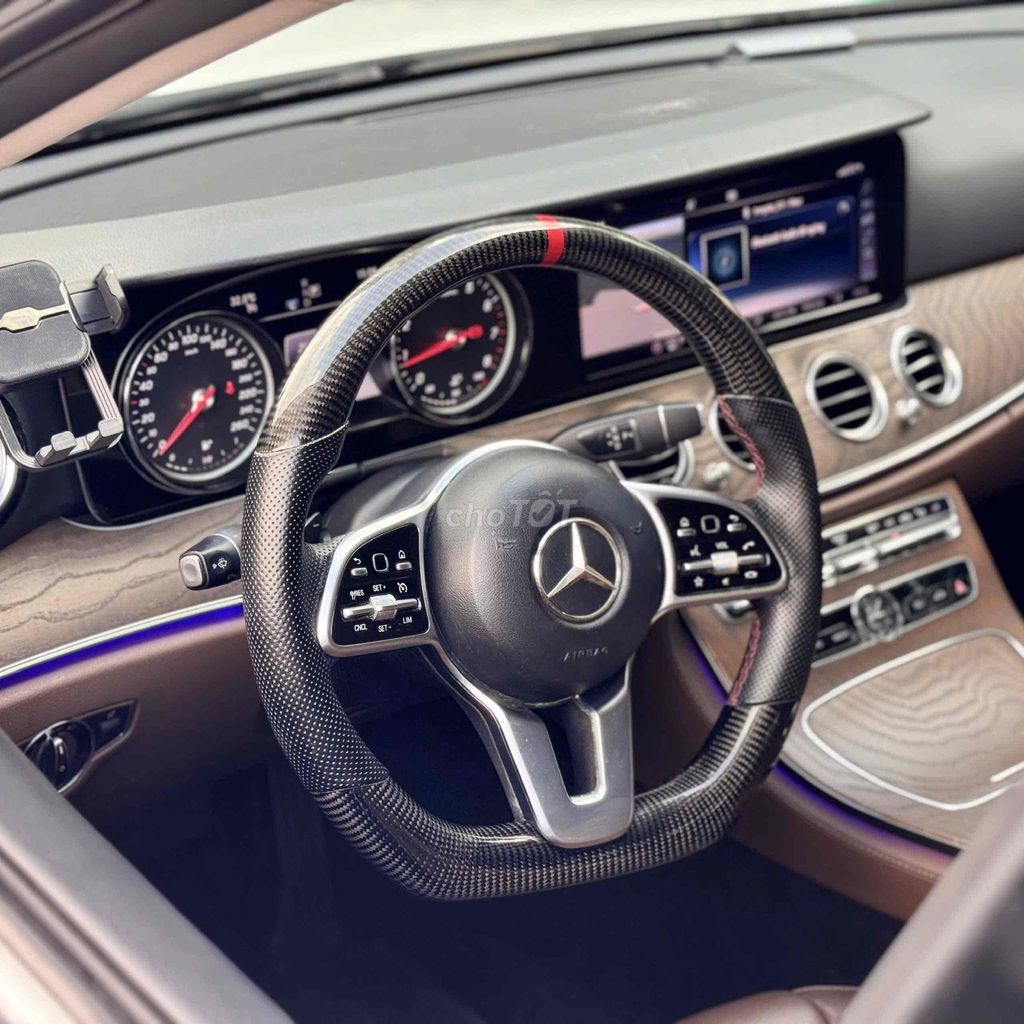 Mercedes E200 2019. Mua bán Ô tô tại Thành phố Thủ Đức Tp Hồ Chí Minh được đăng bởi Lê Nhường hình 6