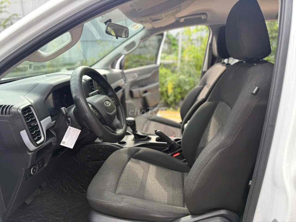 Ford Ranger XLS Trắng 40000 km. Mua bán Ô tô tại Huyện Krông Năng Đắk Lắk được đăng bởi Phan Tình hình 8