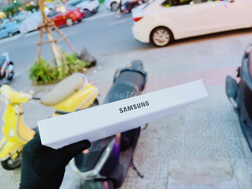 Samsung Tab S10 FE 8G/128G Gray newseal VN 100%. Mua bán Máy tính bảng tại Quận Hải Châu Đà Nẵng được đăng bởi Hoàng Anh Tuấn hình 3