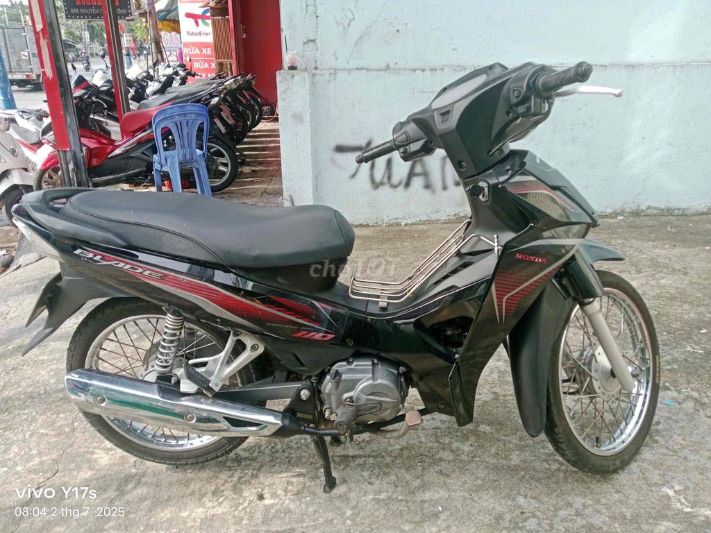 xe honda blak doi 2017. Mua bán Xe máy tại Thành phố Dĩ An Bình Dương được đăng bởi Cửa Hàng Xe Máy Hoàng Minh hình 2