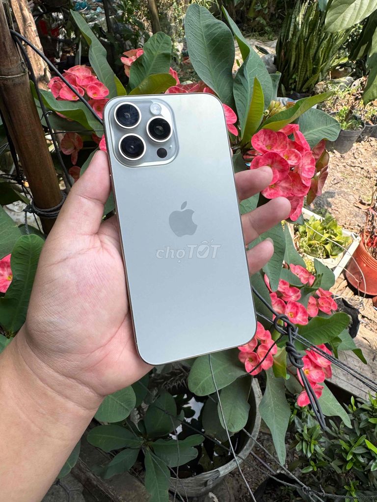 Apple iPhone 16 Pro Max Máy Full Zin Full CN. Mua bán Điện thoại tại Quận Ninh Kiều Cần Thơ được đăng bởi Hoàng Nam hình 1