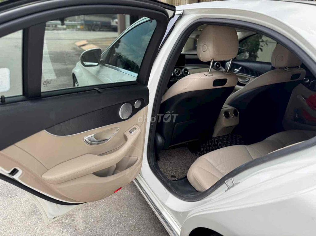 Mercedes Benz C Class 2018 C200 - 60000 km. Mua bán Ô tô tại Quận Ngô Quyền Hải Phòng được đăng bởi thức híp hình 7