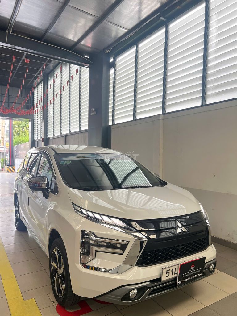 Mitsubishi Xpander 2024 Premium  lướt chính hãng