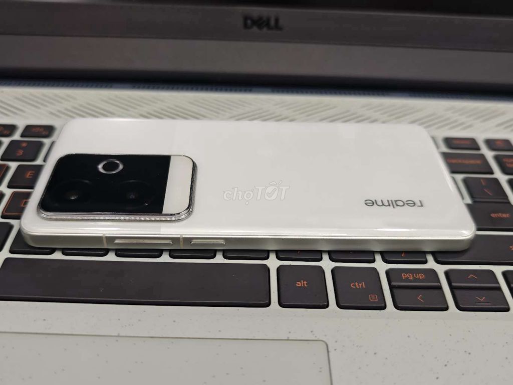 Realme GT6 256GB Trắng. Mua bán Điện thoại tại Quận Gò Vấp Tp Hồ Chí Minh được đăng bởi mai hình 1