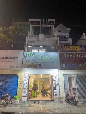 Аренда · 4 комн. · 100 м² · Quận Tân Bình, ул. Đường Trường Chinh