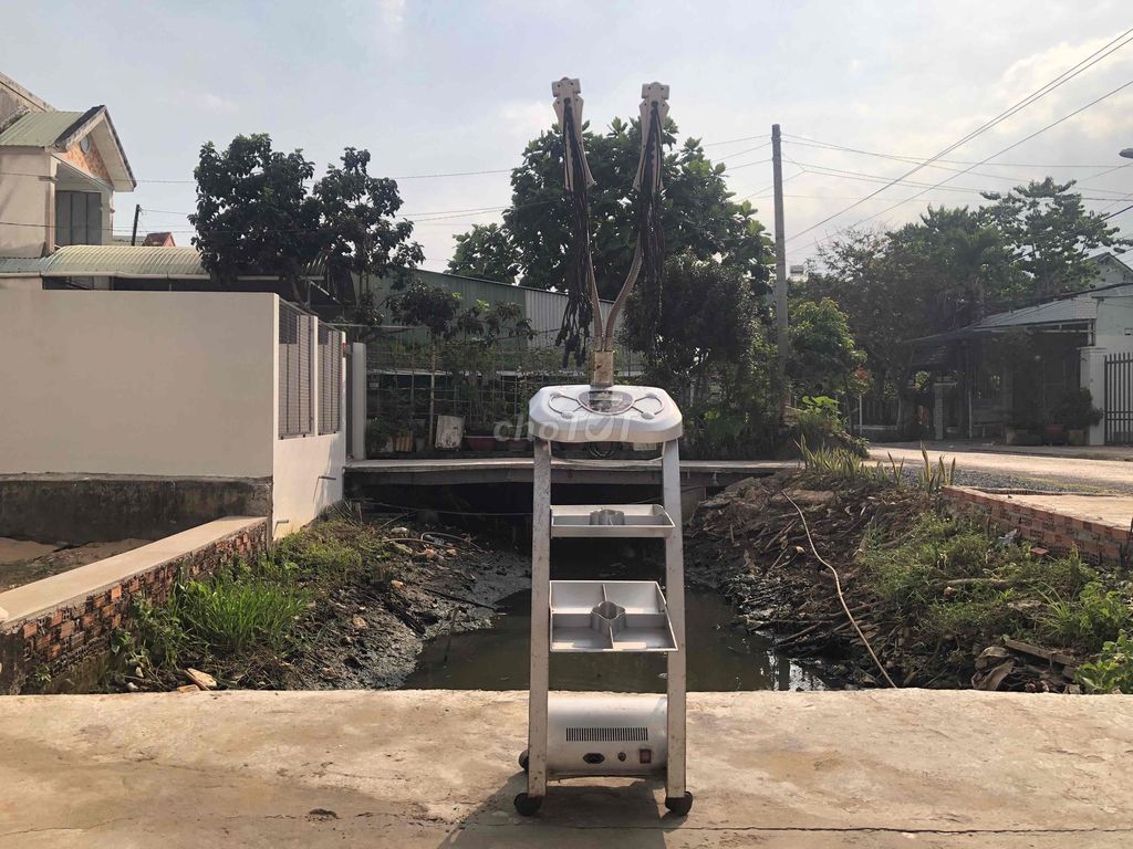 Thiết bị thẩm mỹ Trắng Kim loại. Mua bán Đồ chuyên dụng, Giống nuôi trồng tại Thành phố Vĩnh Long Vĩnh Long được đăng bởi Dropee Vĩnh Long hình 1