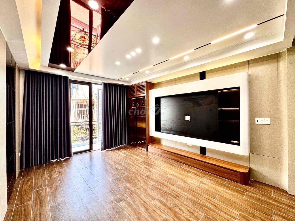 nhà thang máy Hồ Sen – Lô góc 2 mặt tiền siêu hiếm - điện mặt trời. Mua bán nhà ở tại Quận Lê Chân Hải Phòng được đăng bởi Việt Hoàng Nguyễn hình 4