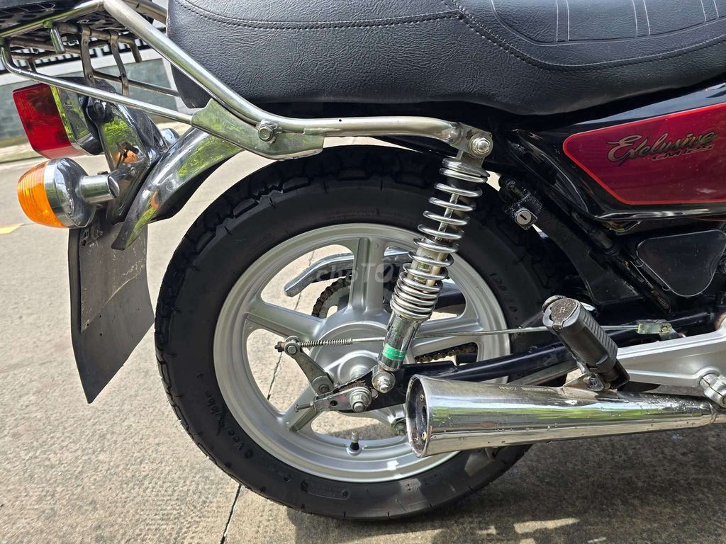 CUSTOM 125,HonDa Nhật Đklđ 1997.BSTP,Chính chủ. Mua bán Xe máy tại Huyện Hóc Môn Tp Hồ Chí Minh được đăng bởi                    CẦM ĐỒ TÍN PHÁT hình 6