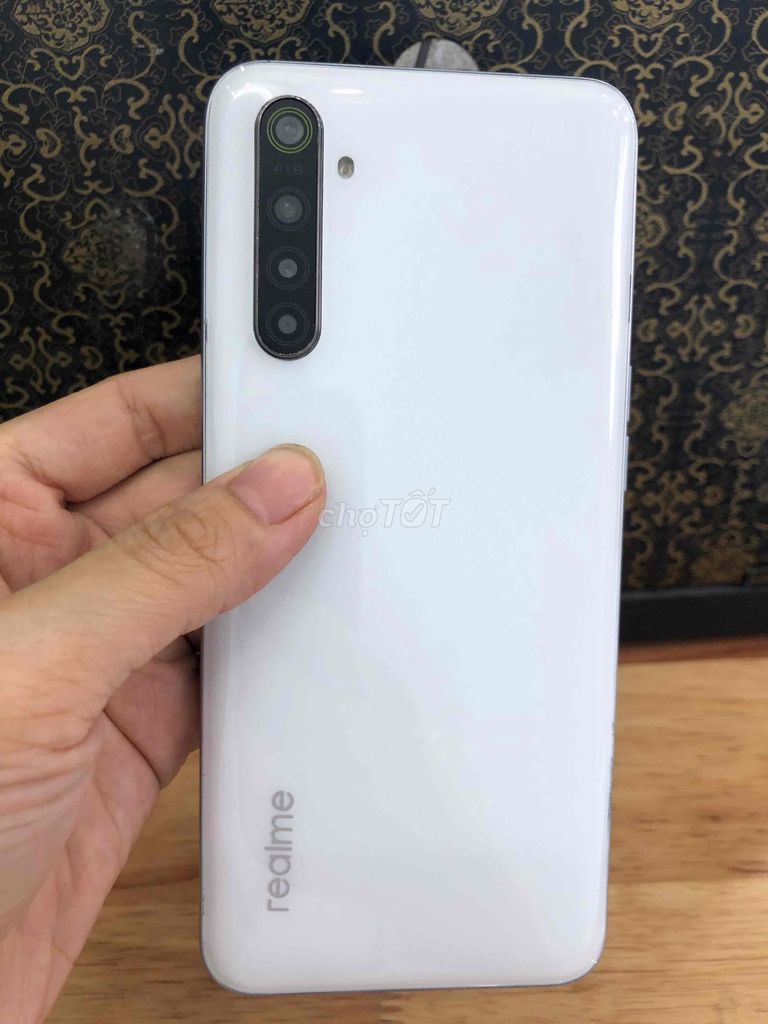Realme 6 ram4/128Gb zin full cần bán nhanh. Mua bán Điện thoại tại Quận Tây Hồ Hà Nội được đăng bởi NTmobile shop di động hình 1