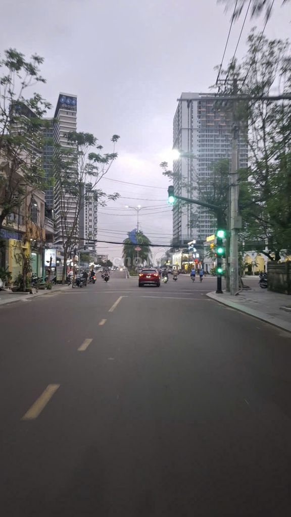 Bán nhà trung tâm quy nhơn – mặt tiền ngô đức đệ – cách biển 300m Bán nhà trung tâm quy nhơn – mặt tiền ngô đức đệ – cách biển 300m