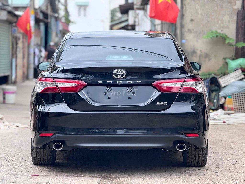 Bán Toyota Camry 2020 2.5Q hỗ trợ bank. Mua bán Ô tô tại Quận 3 Tp Hồ Chí Minh được đăng bởi Hoàng Gia Auto hình 5