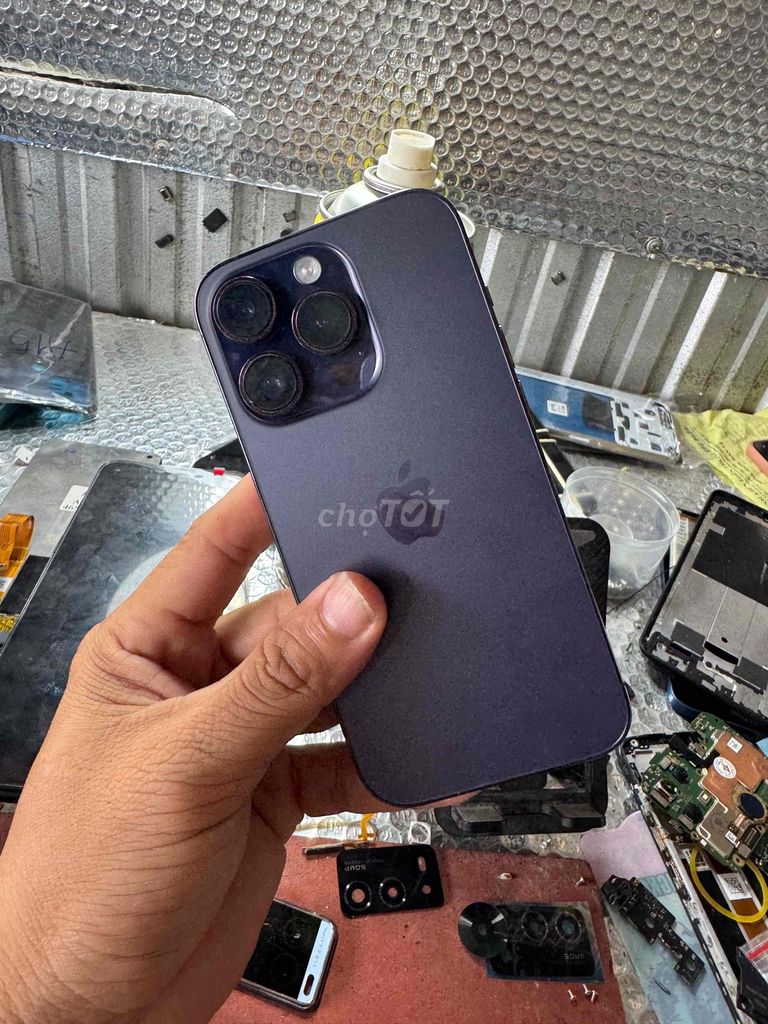 iPhone 14 Pro Tím máy k sài sim zin. Mua bán Điện thoại tại Huyện Thới Bình Cà Mau được đăng bởi hoang phi hình 1