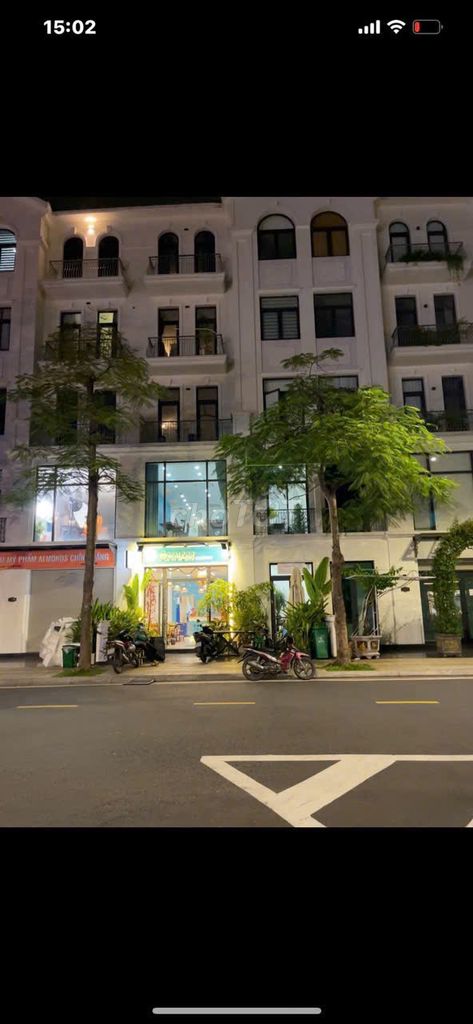 cho thuê Shophouse Vinhomes Grandpark Diện tích sàn 126 m2 5 tầng