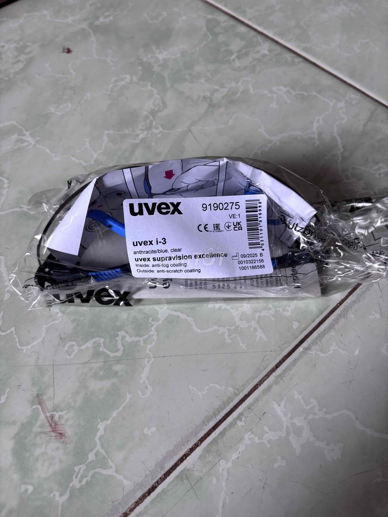 Kính bảo hộ Uvex i-3 9190275 Xám/Xanh. Mua bán Phụ kiện thời trang khác tại Thành phố Vũng Tàu Bà Rịa - Vũng Tàu được đăng bởi Vũ Hữu Bình hình 1