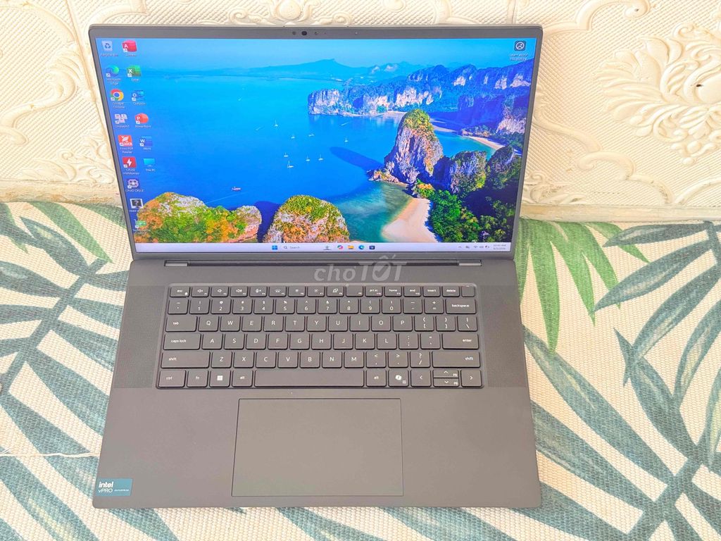 Dell Precision 5690 Ultra7 165H 16 inch. Mua bán Laptop tại Quận 3 Tp Hồ Chí Minh được đăng bởi Laptop macbook sumi hình 1