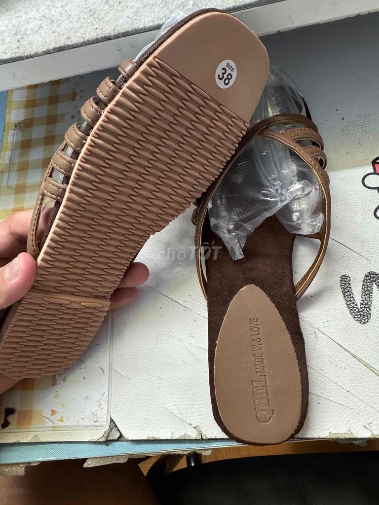 Dép Nữ Nâu Size 38. Mua bán Giày dép tại Quận 12 Tp Hồ Chí Minh được đăng bởi tiểu vy hình 1