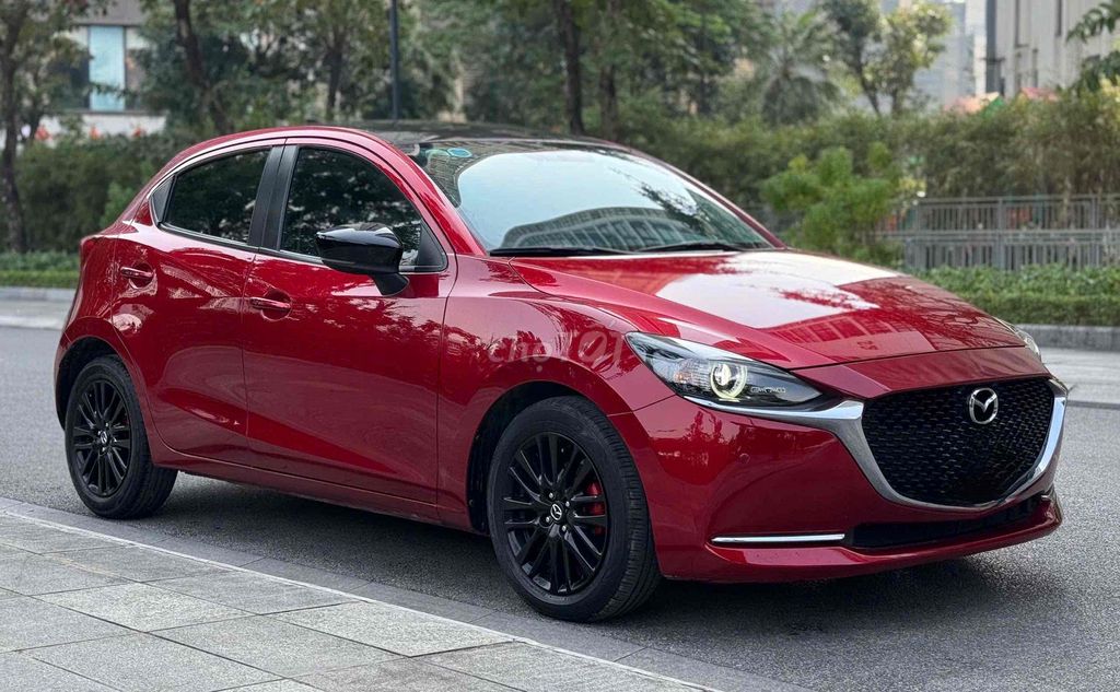 Mazda 2 Sport Luxury 2021 Đỏ 20.000 km. Mua bán Ô tô tại Quận Cầu Giấy Hà Nội được đăng bởi ngoc cuong hình 4