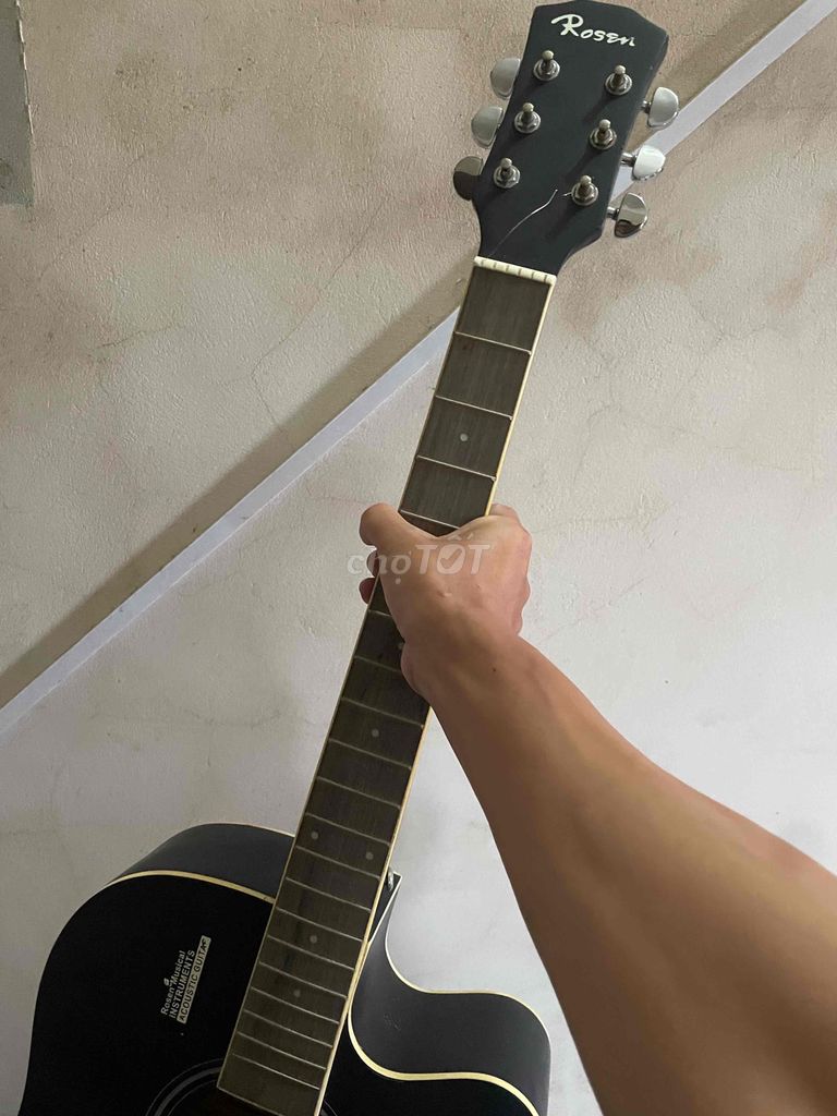 Thanh lý đàn guitar như hình mua pm