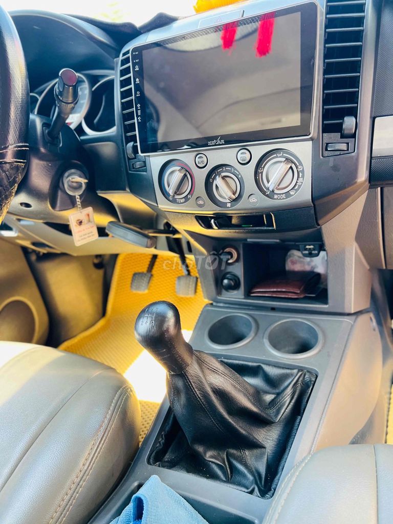 Ford Everest 2015 2.5L 4x2 MT - Khó Có Đối Thủ. Mua bán Ô tô tại Thành phố Phan Thiết Bình Thuận được đăng bởi Tuấn Ôtô Bình Thuận hình 12