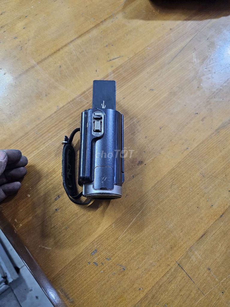 Máy quay Sony Đen. Mua bán Máy ảnh, Máy quay tại Quận Tân Bình Tp Hồ Chí Minh được đăng bởi A phát hình 1