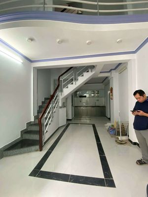 CHO THUÊ NHÀ TRẦN PHÚ Q5 GẦN ĐẠI HỌC SƯ PHẠM Q5
