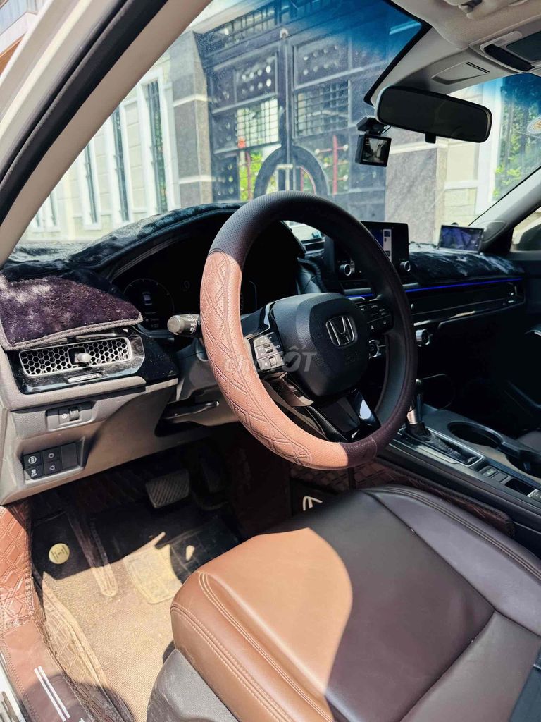 cần bán civic 1.5 2022 bản G màu trắng. Mua bán Ô tô tại Quận 11 Tp Hồ Chí Minh được đăng bởi computer phuong anh hình 9