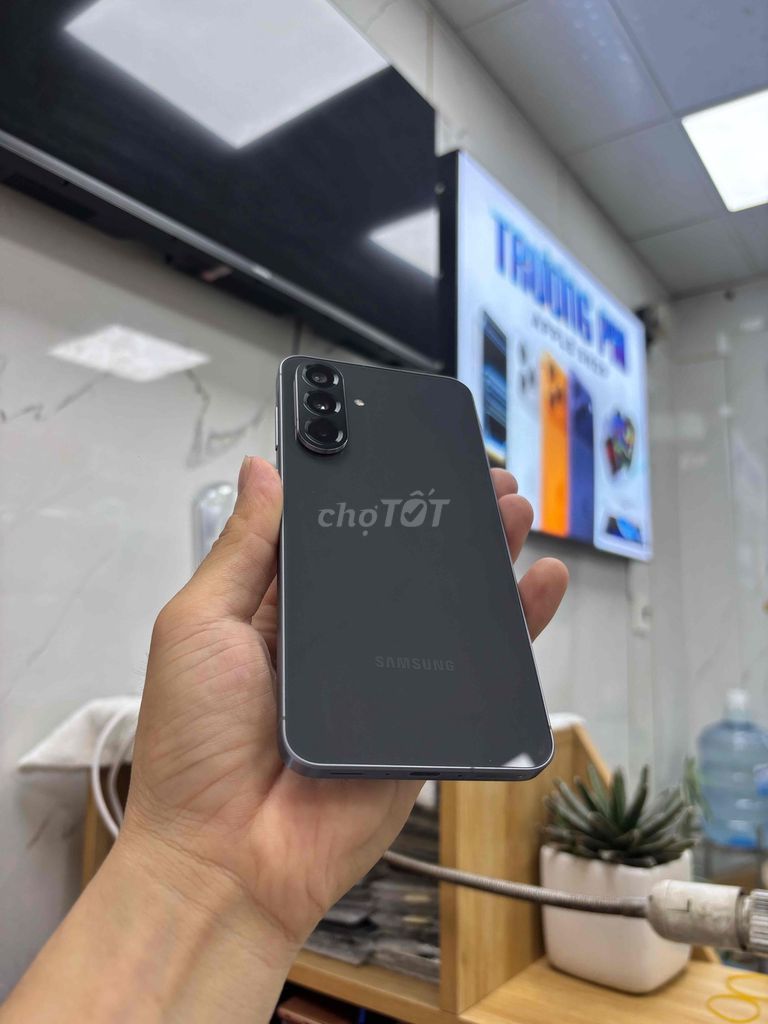 Samsung A56 8GB/128GB Đen. Mua bán Điện thoại tại Quận Sơn Trà Đà Nẵng được đăng bởi Diễm Diễm hình 1