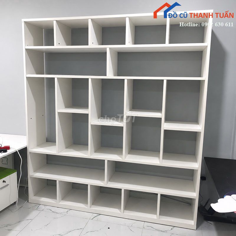 Tủ Kệ Sách Gỗ MDF Nhiều Ngăn Cũ Mới 90%. Mua bán Tủ, kệ gia đình tại Quận 3 Tp Hồ Chí Minh được đăng bởi Thanh Lý Thanh Tuấn hình 1